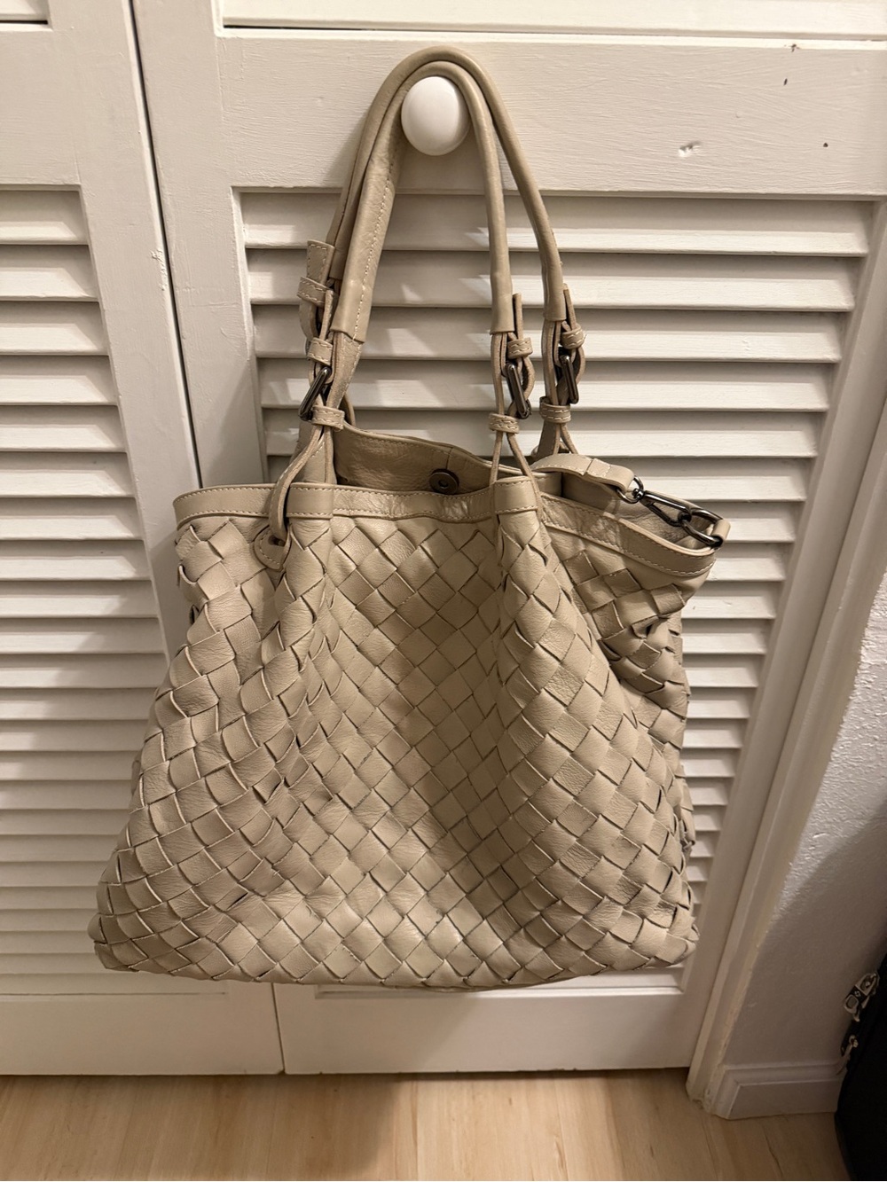 Laura DiMaggio Genuine Leather Woven Bag in Taupe - Like New